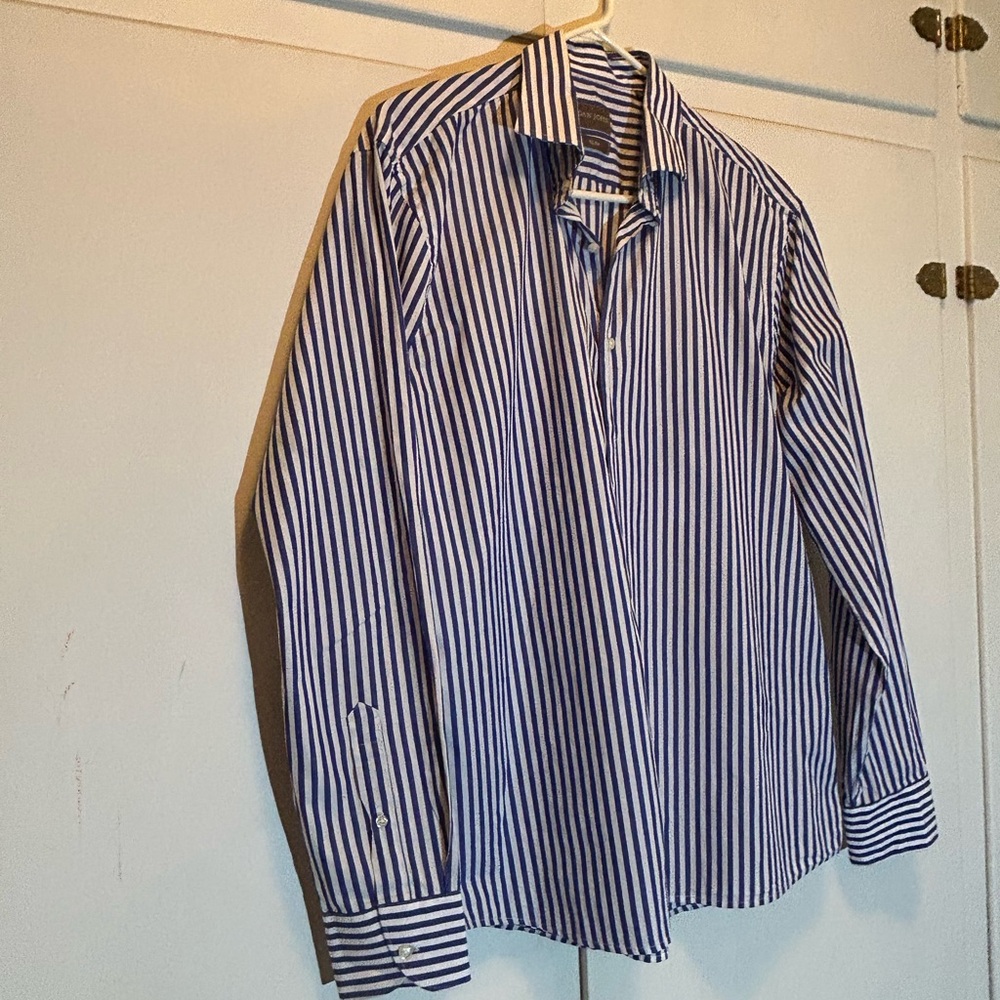 Classic Navy Striped Men's Shirt - Picture 3 of 9